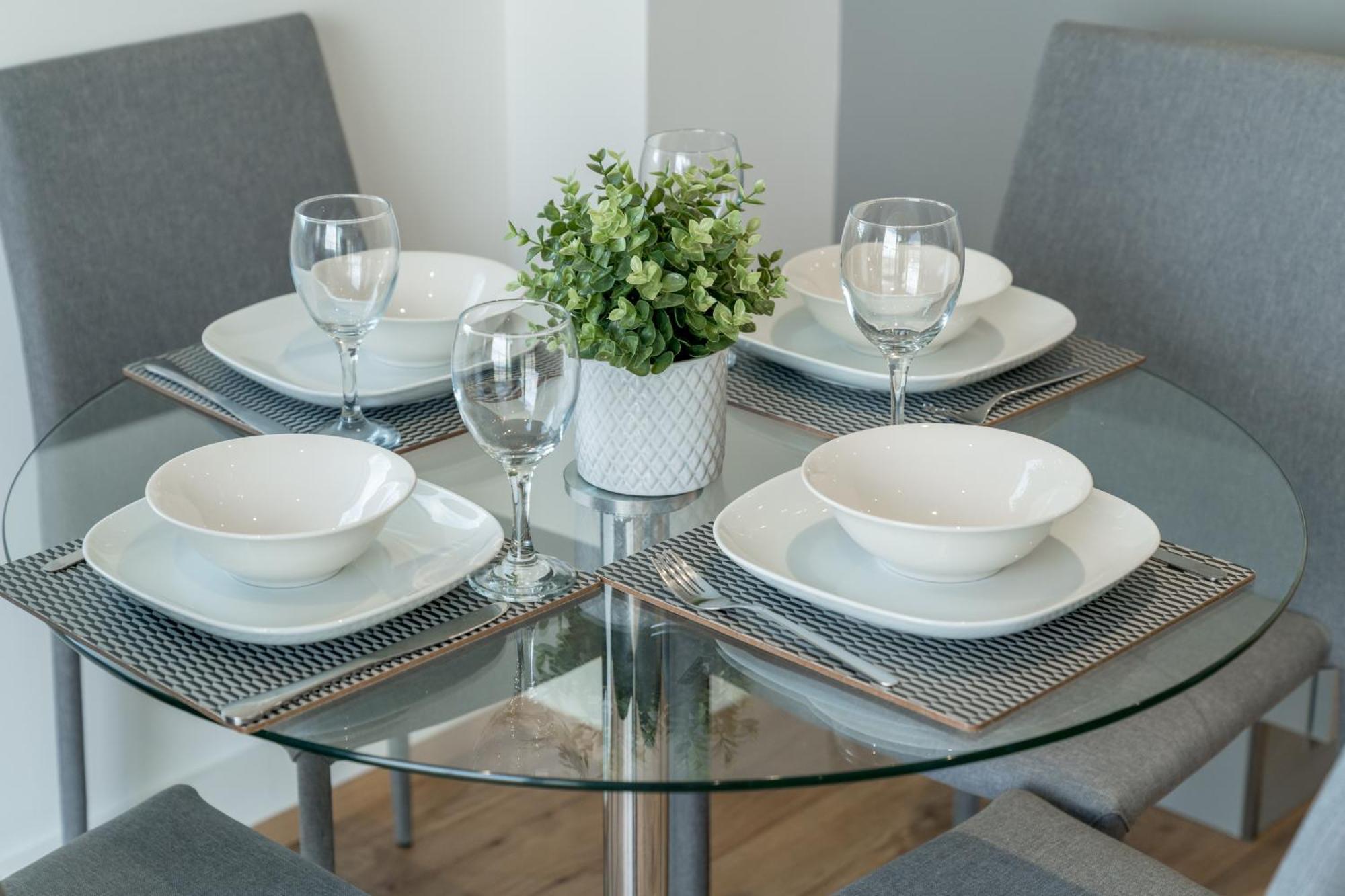 Skyvillion - London River Thames Top Floor Apartments By Woolwich Ferry, Mins To London Excel, O2 Arena , London City Airport With Parking Exteriör bild