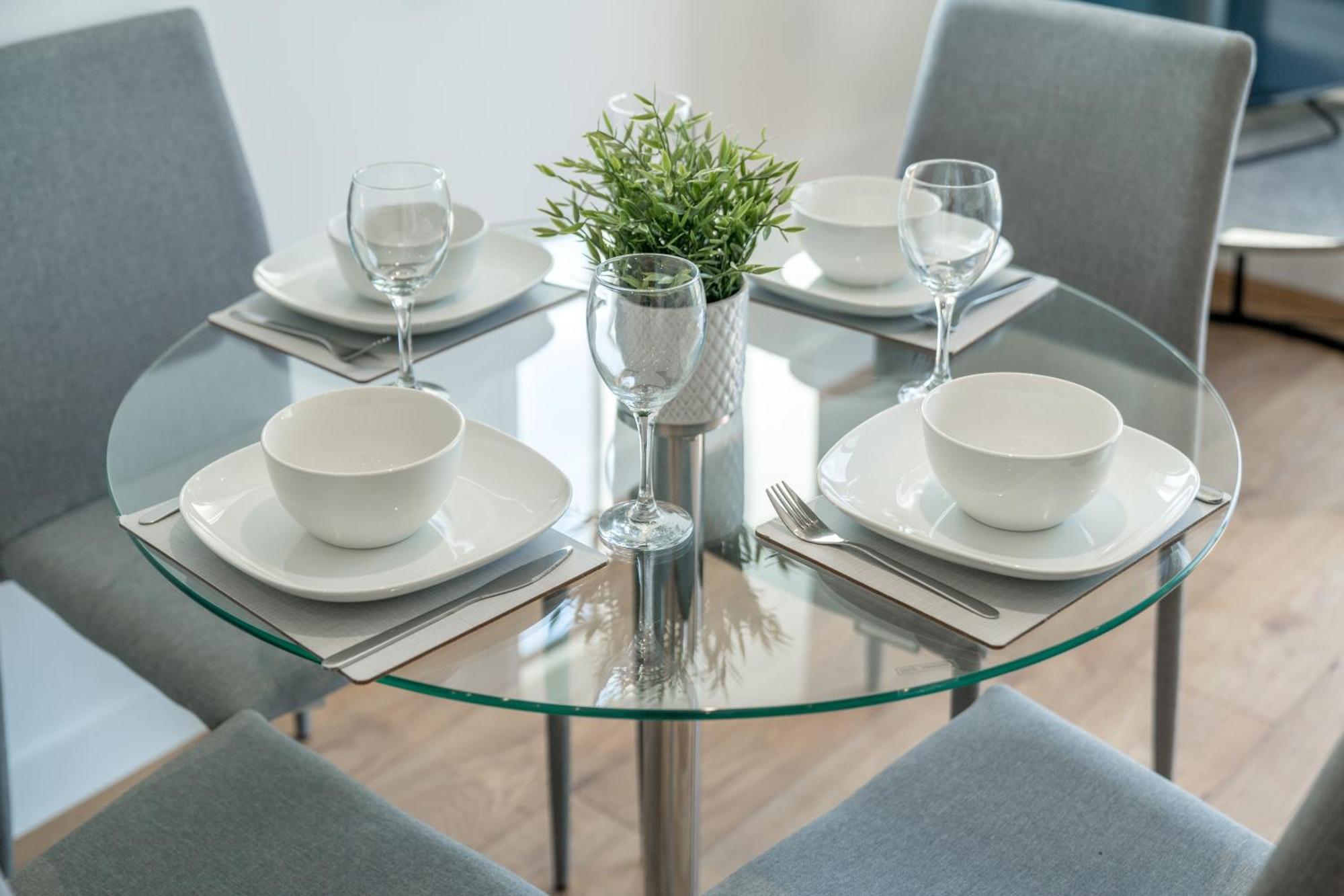 Skyvillion - London River Thames Top Floor Apartments By Woolwich Ferry, Mins To London Excel, O2 Arena , London City Airport With Parking Exteriör bild